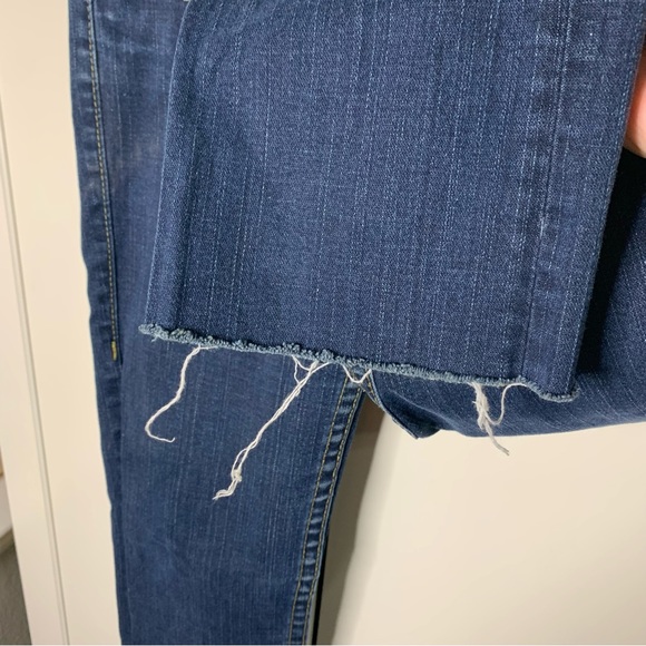 Women’s True Religion Ankle Cut Straight Jeans - Picture 10 of 13